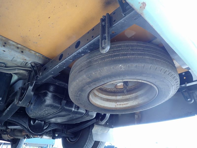 1994 Toyota Coaster U-HZB40 (UW-mtv23z7b4d9h)[19]