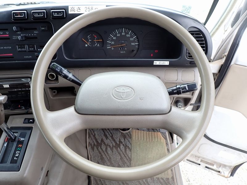 1994 Toyota Coaster U-HZB40 (UW-mtv23z7b4d9h)[23]