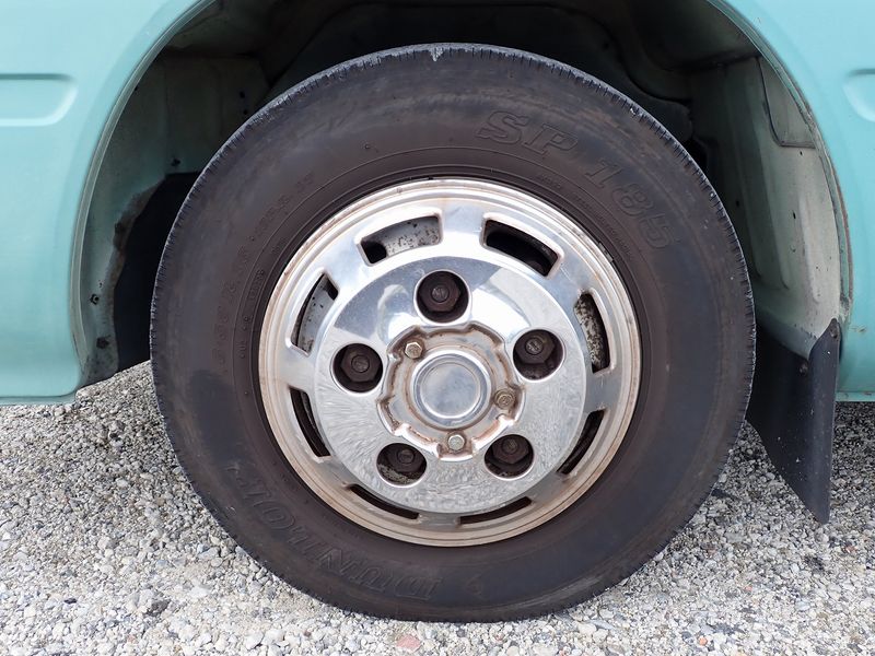 1994 Toyota Coaster U-HZB40 (UW-mtv23z7b4d9h)[14]