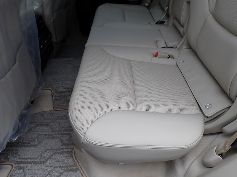 2023 Toyota Land Cruiser 3BA-VJA300W (UW-mtv24157n0iq)[44]