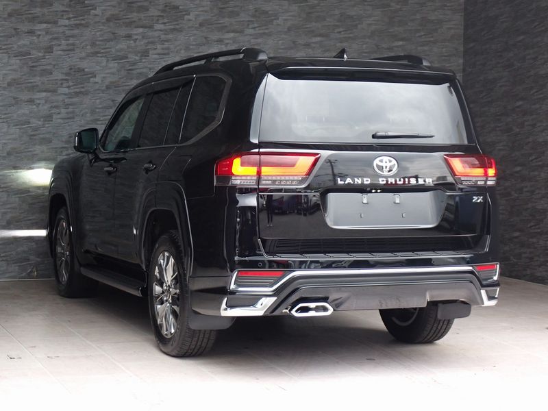 2023 Toyota Land Cruiser 3BA-VJA300W (UW-mtv24157n0iq)[5]