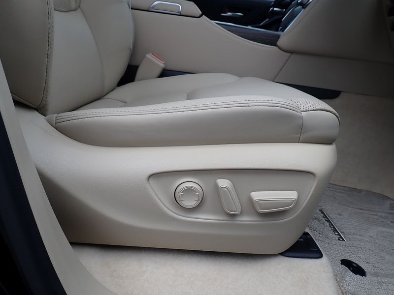 2023 Toyota Land Cruiser 3BA-VJA300W (UW-mtv24157n0iq)[36]
