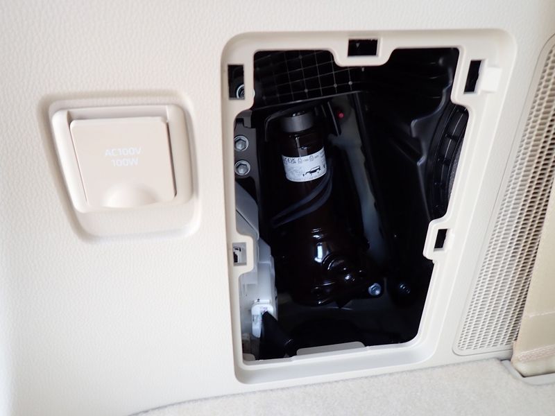 2024 Toyota Land Cruiser 3BA-VJA300W (UW-mtv241nyetfr)[43]