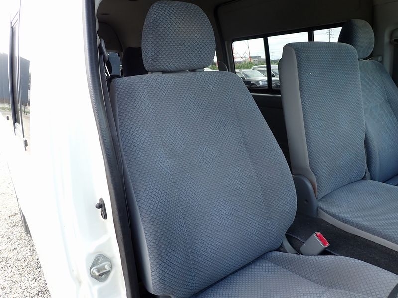 2009 Toyota Hiace Commuter CBF-TRH223B (UW-mtv2424nxcue)[10]