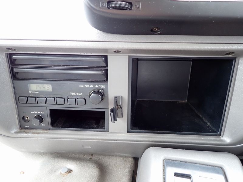 2001 Toyota Coaster KK-HZB40 (UW-mtv249jllkiu)[34]