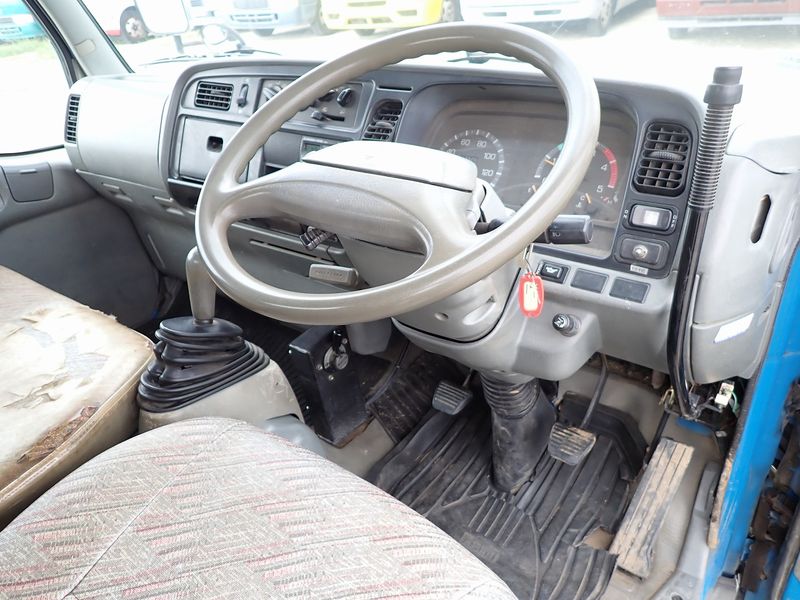 1999 Mitsubishi Fuso Canter KC-FE517BD (UW-mtv24a1esv7i)[28]