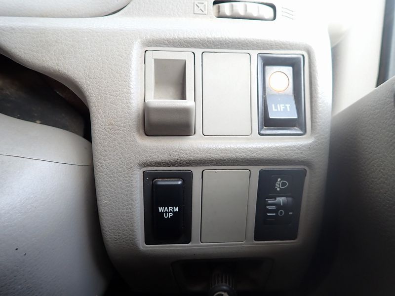 2007 Toyota Toyoace BDG-XZU508 (UW-mtv24alrzalz)[34]