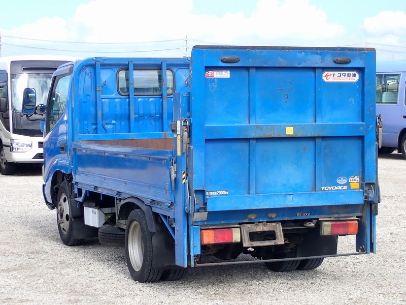 2007 Toyota Toyoace BDG-XZU508 (UW-mtv24alrzalz)[2]