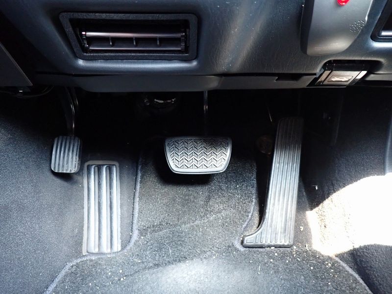 2003 Toyota Aristo GH-JZS161 (UW-mtv24c0sxn2a)[38]