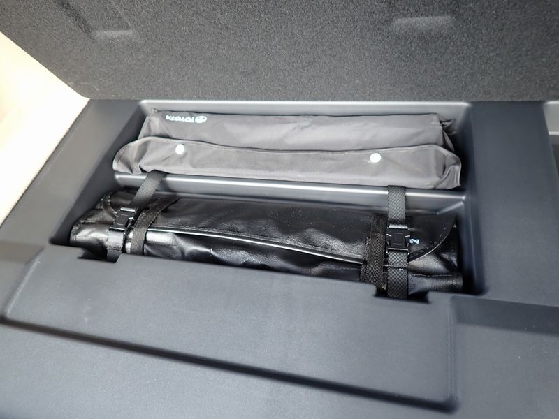 2023 Toyota Land Cruiser 3DA-FJA300W (UW-mtv24cs9ddzx)[49]