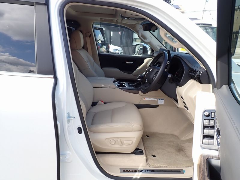 2023 Toyota Land Cruiser 3DA-FJA300W (UW-mtv24cs9ddzx)[29]