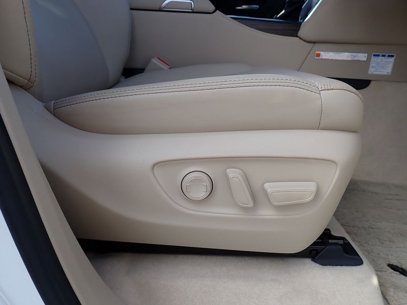 2023 Toyota Land Cruiser 3DA-FJA300W (UW-mtv24cs9ddzx)[32]