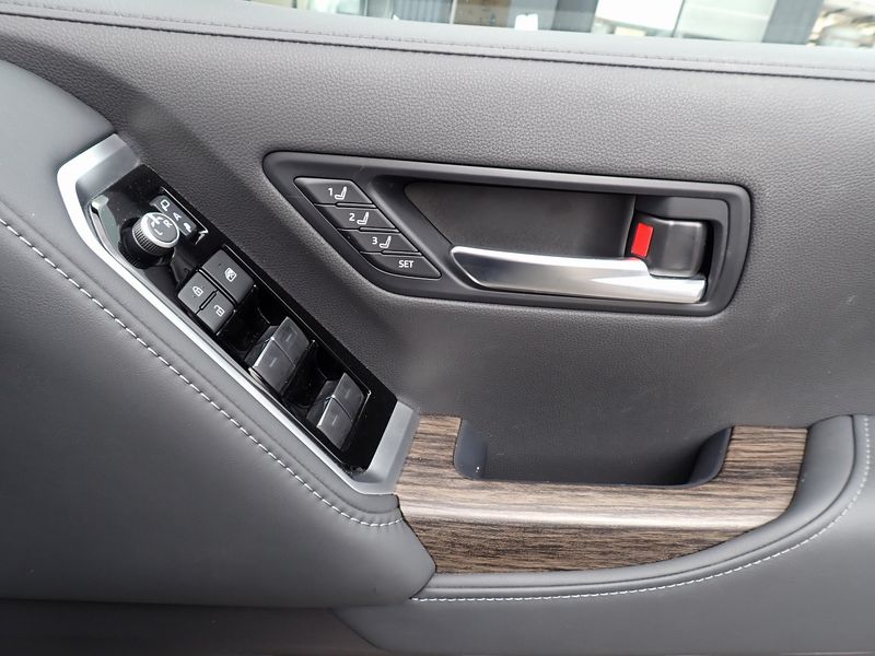 2023 Toyota Land Cruiser 3DA-FJA300W (UW-mtv24e0mam1a)[29]