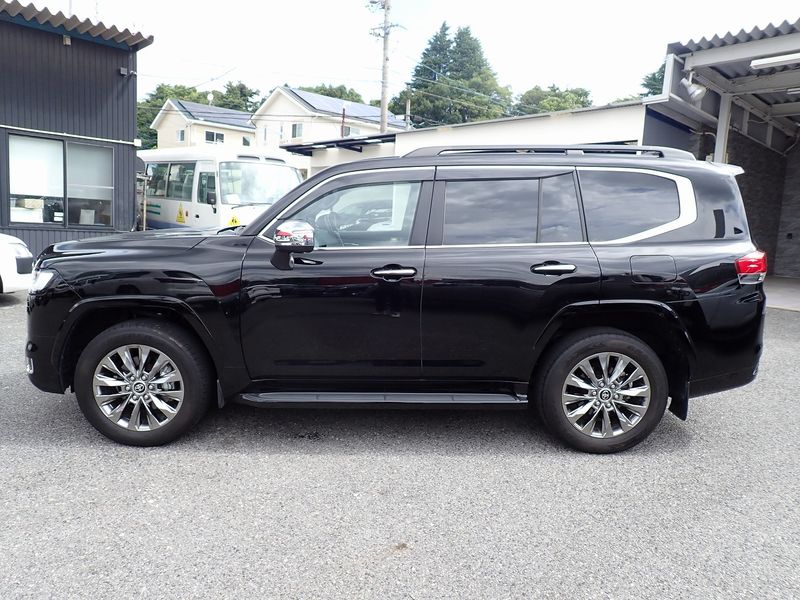 2023 Toyota Land Cruiser 3DA-FJA300W (UW-mtv24e0mam1a)[7]