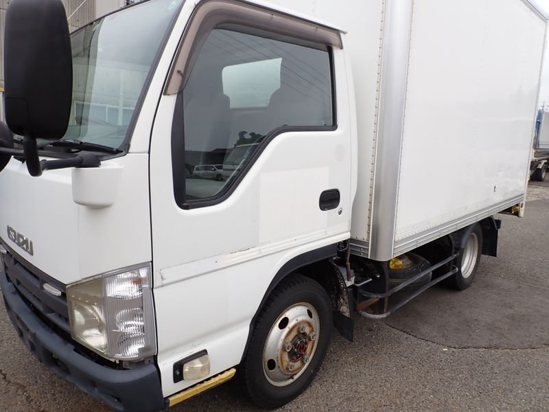 2013 Isuzu Elf Truck TKG-NHS85AN (UW-mtv24odzp26l)[28]