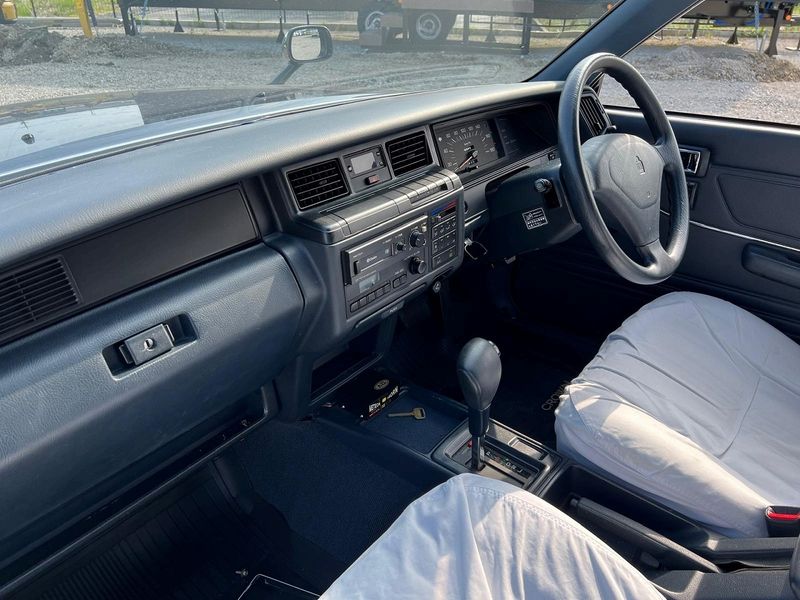 1995 Toyota Crown T-GS136V (UW-mtv25d6ettgq)[37]