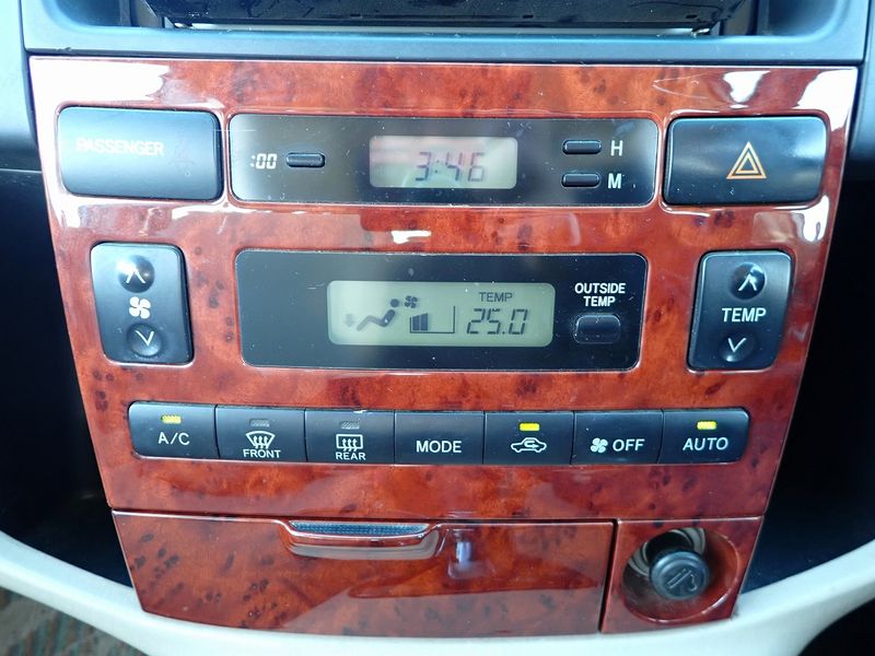 2003 Toyota Corolla Spacio TA-ZZE122N (UW-mtv277keia2t)[27]