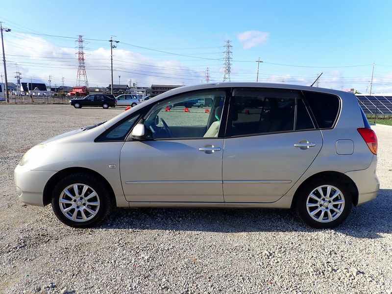 2003 Toyota Corolla Spacio TA-ZZE122N (UW-mtv277keia2t)[1]