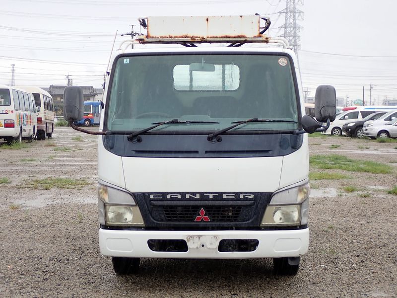 2003 Mitsubishi Canter KK-FE70CB (UW-mtv3vs4k87f7)[1]