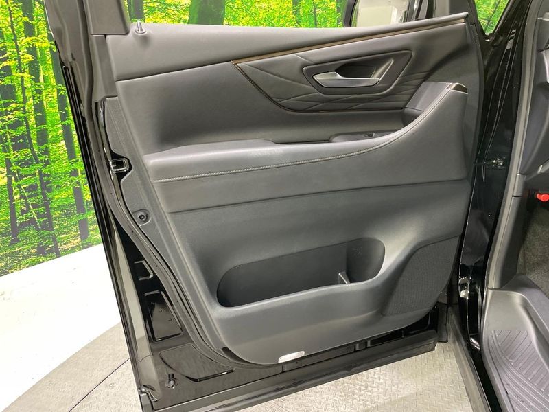 2024 Toyota Alphard Hybrid 6AA-AAHH40W (UW-6aa36fa4d7572)[28]