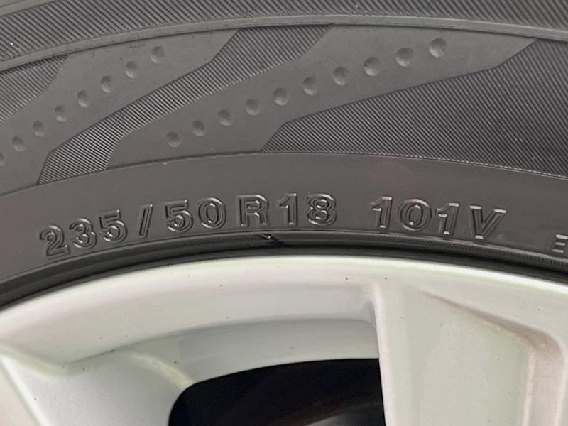 2019 Toyota Vellfire DBA-AGH30W (UW-6aa36fb9e5c33)[11]