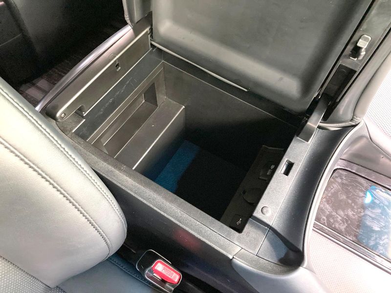 2021 Toyota Alphard 3BA-AGH30W (UW-6aa36fc83b517)[27]