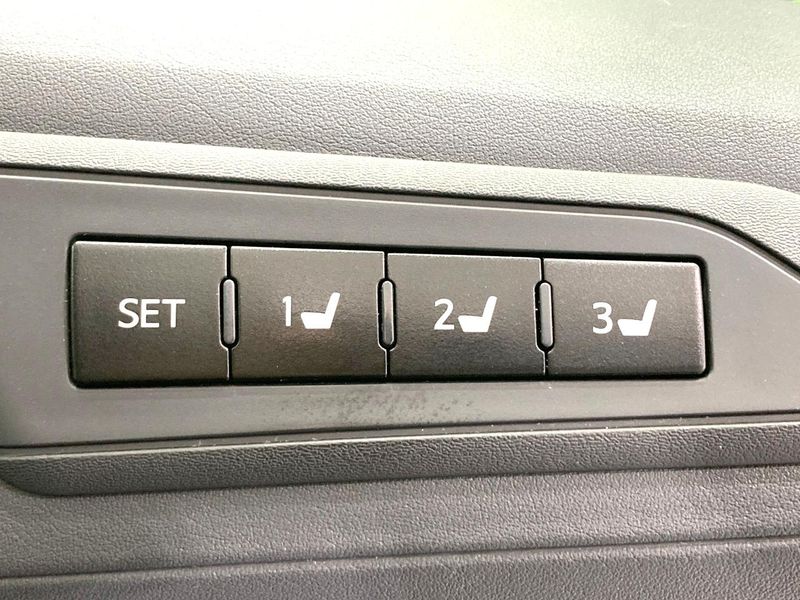 2021 Toyota Alphard 3BA-AGH30W (UW-6aa36fc83b517)[13]