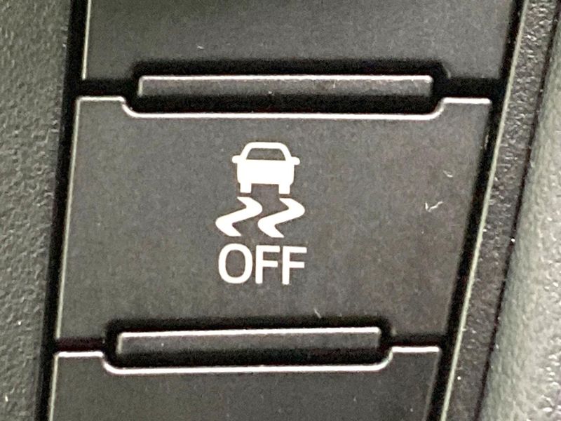 2021 Toyota Alphard 3BA-AGH30W (UW-6aa36fc83b517)[23]