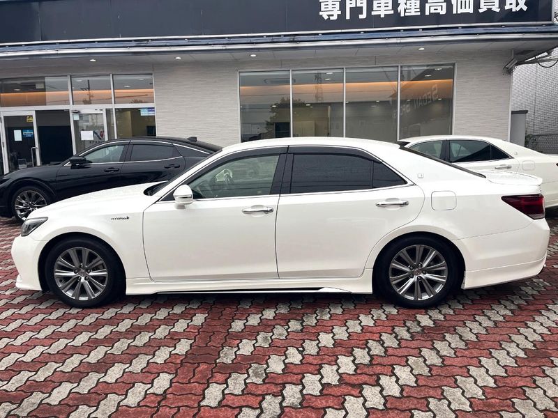 2018 Toyota Crown Hybrid DAA-AWS210 (UW-6aa36fe7e759d)[6]