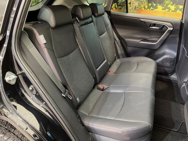 2023 Toyota RAV4 6AA-AXAH54 (UW-6aa36fec8bc86)[28]