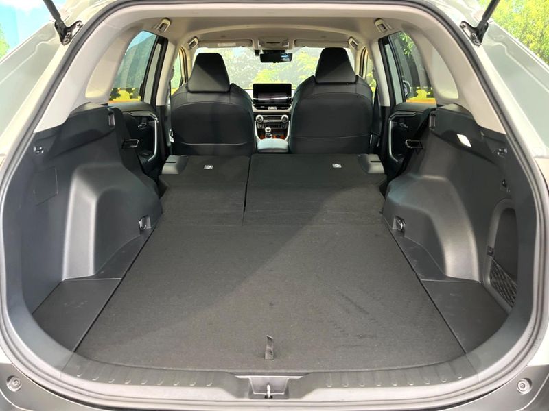 2024 Toyota RAV4 6AA-AXAH54 (UW-6aa36feddf938)[21]