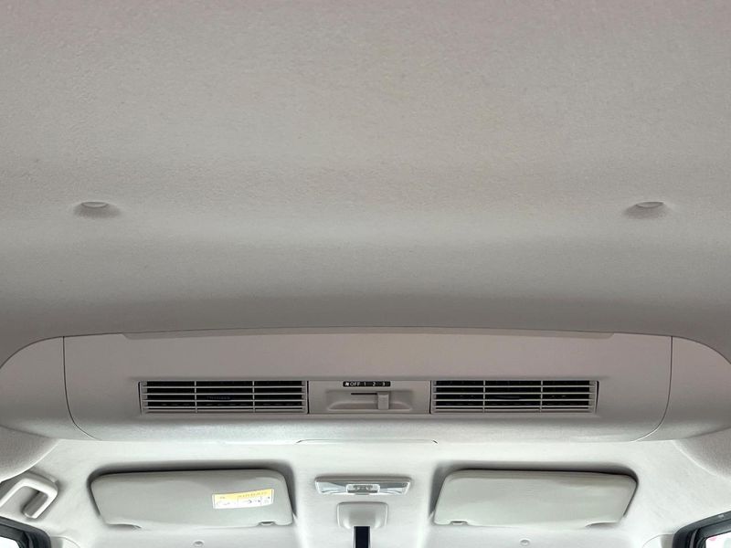 2015 Mitsubishi eK Space Custom DBA-B11A (UW-6aa3701407497)[18]