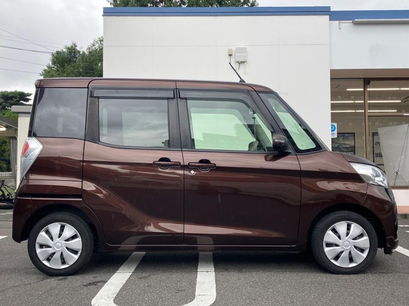 2017 Mitsubishi eK Space DBA-B11A (UW-6aa370151fbbe)[8]