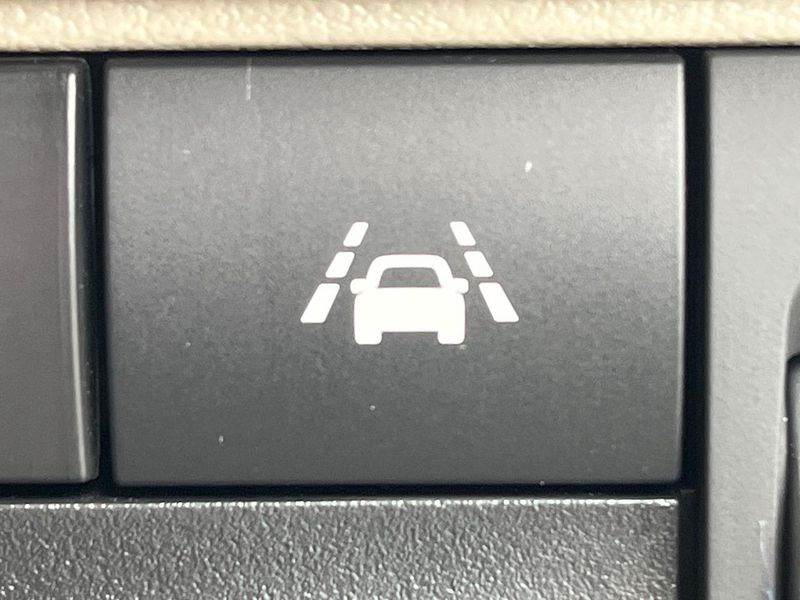 2023 Mitsubishi eK Space 5AA-B34A (UW-6aa3702bddd5a)[26]