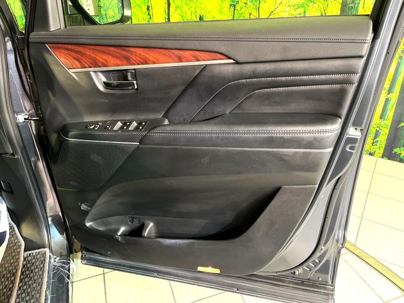 2023 Mitsubishi Delica D:5 3DA-CV1W (UW-6aa3705b64a2e)[6]