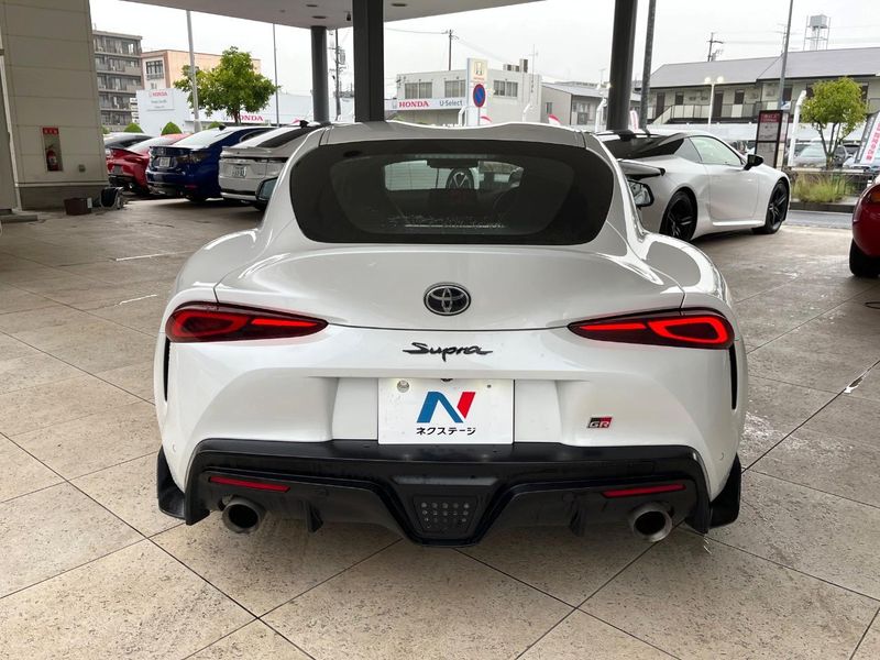 2020 Toyota Supra 3BA-DB42 (UW-6aa3706626cc5)[11]