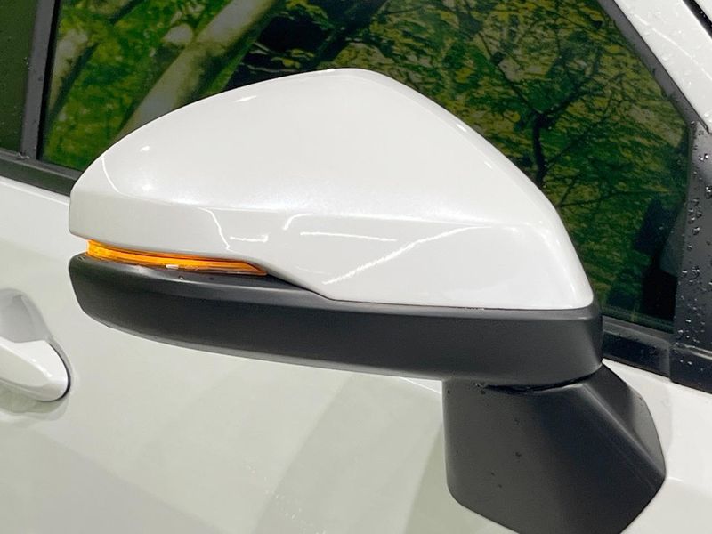 2024 Honda WR-V 5BA-DG5 (UW-6aa3706709ccd)[15]