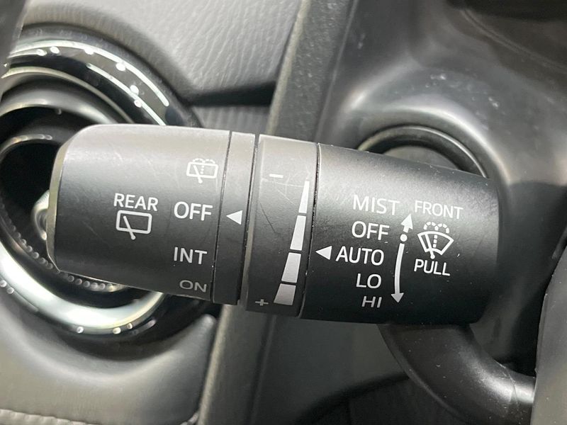2017 Mazda Demio LDA-DJ5FS (UW-6aa3706bcf144)[26]