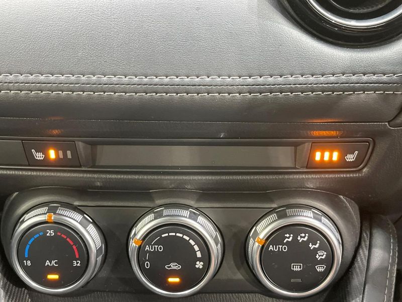 2017 Mazda Demio LDA-DJ5FS (UW-6aa3706bcf144)[15]