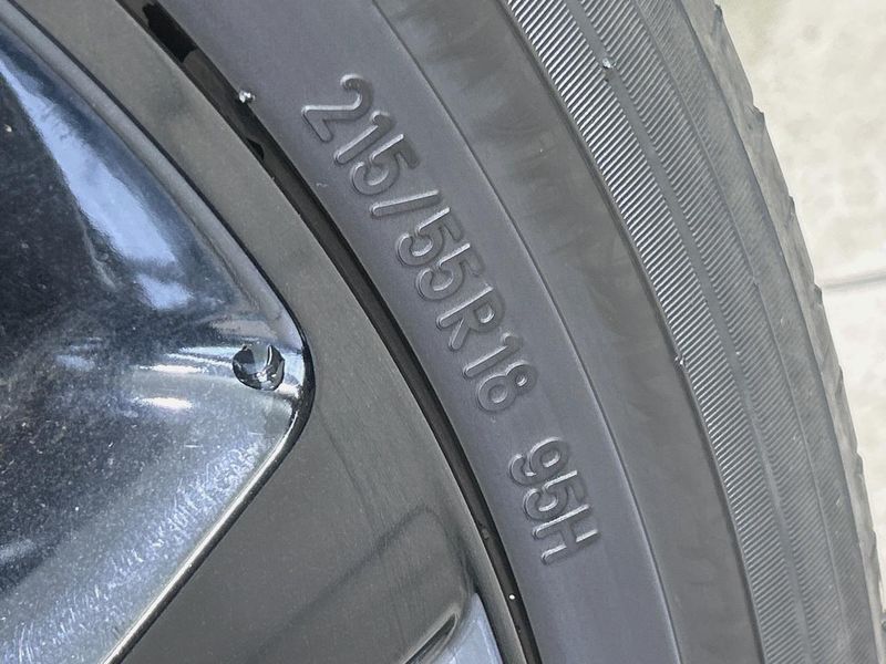 2023 Mazda CX-30 5AA-DMEJ3P (UW-6aa37072c2dba)[9]
