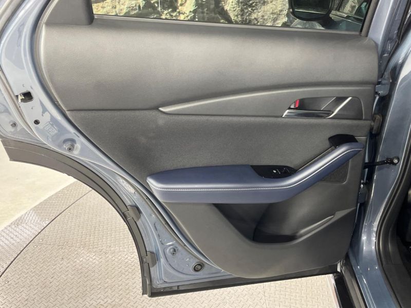 2020 Mazda CX-30 5BA-DMEP (UW-6aa370748017d)[28]
