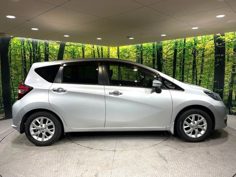 2017 Nissan Note DBA-E12 (UW-6aa3707d059d8)[27]