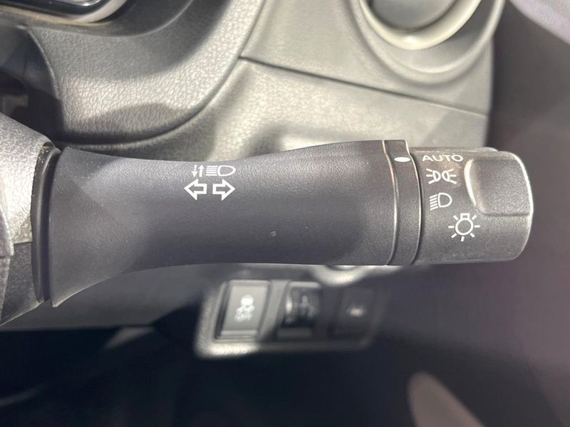 2017 Nissan Note DBA-E12 (UW-6aa3707d2dd8e)[15]