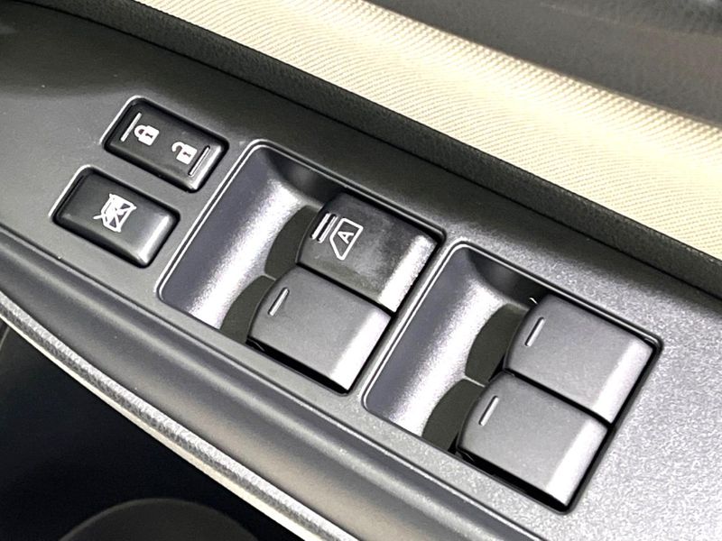 2020 Nissan Note DBA-E12 (UW-6aa3707f41346)[16]