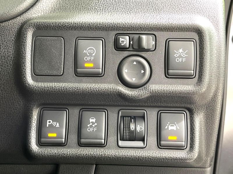 2020 Nissan Note DBA-E12 (UW-6aa3707f41346)[7]