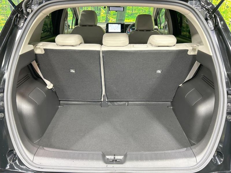 2022 Nissan Aura 6AA-FE13 (UW-6aa37087ce256)[29]