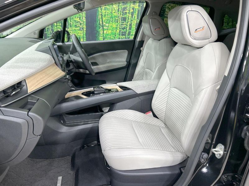 2022 Nissan Aura 6AA-FE13 (UW-6aa37087ce256)[20]