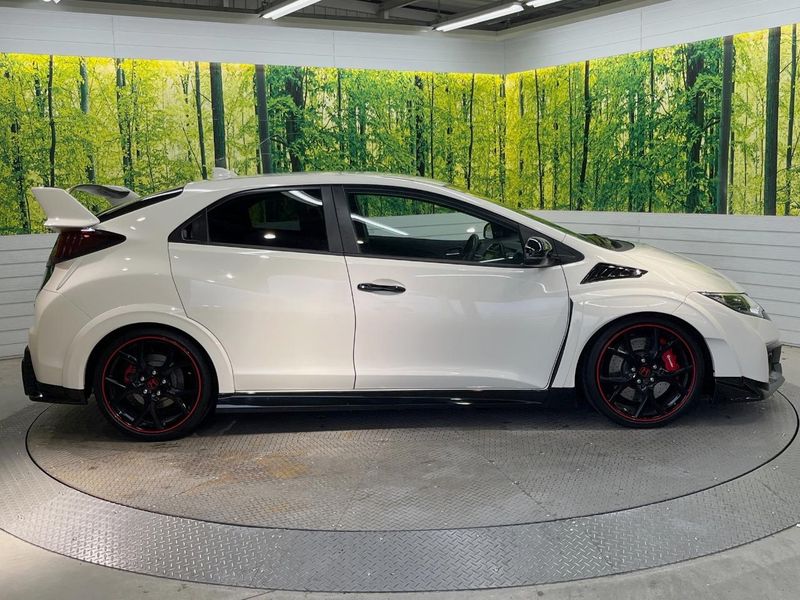 2016 Honda Civic DBA-FK2 (UW-6aa3708d8d5c0)[22]