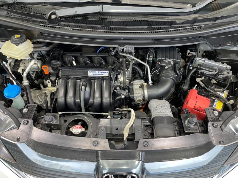 2019 Honda Freed hybrid DAA-GB7 (UW-6aa3709988e3d)[4]