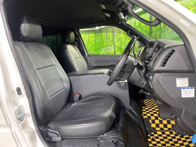 2021 Toyota Hiace Van QDF-GDH201V (UW-6aa3709f569af)[10]